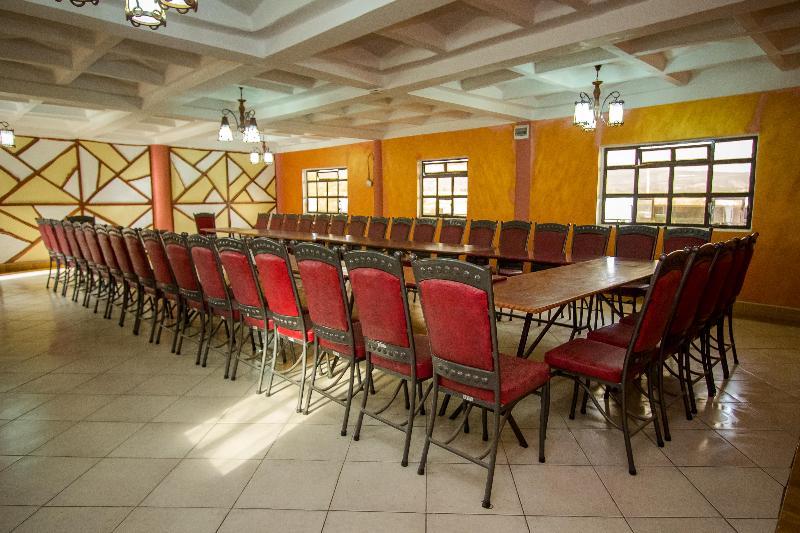 Three Ways Hotel Naivasha Exterior foto